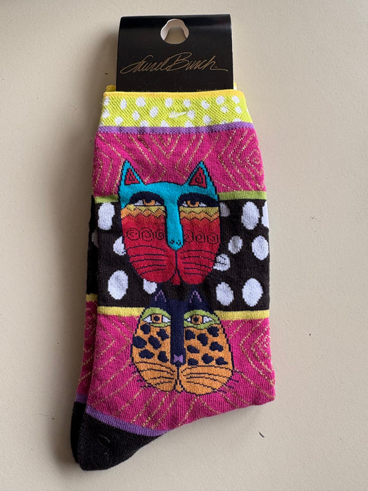 Socks – Laurel Burch – black & fuchsia cat crew